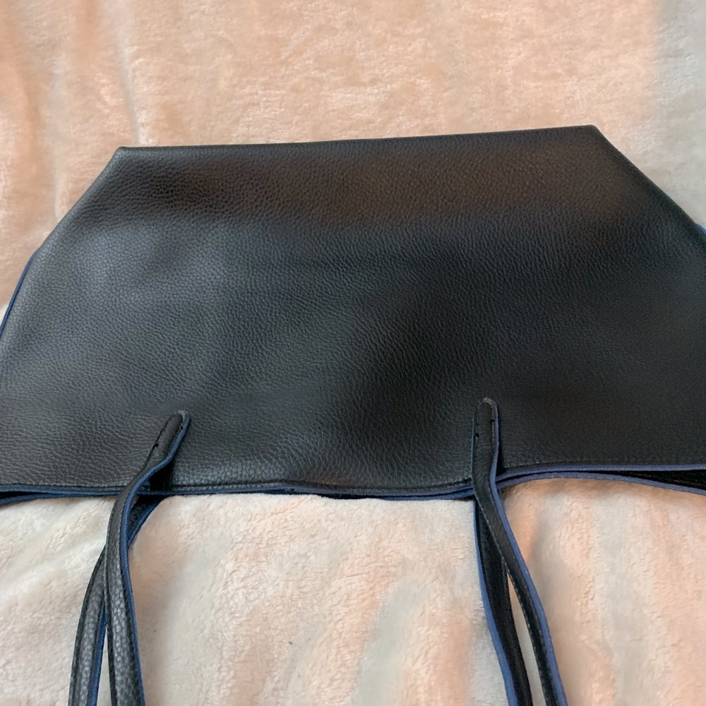 Kenneth Cole Reaction bag